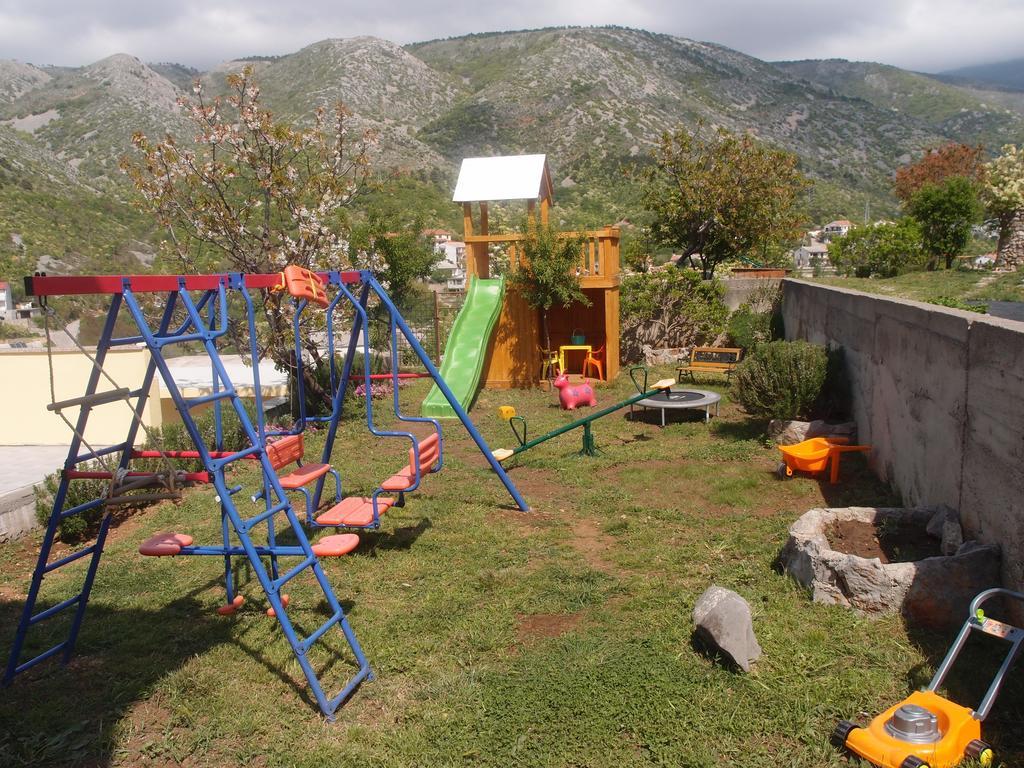 סנג' Apartments Zora מראה חיצוני תמונה