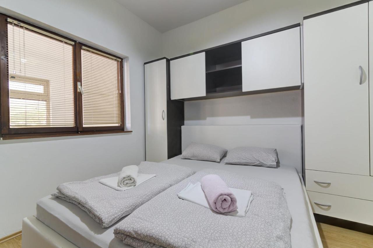 סנג' Apartments Zora מראה חיצוני תמונה