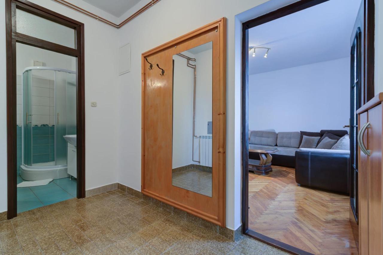 סנג' Apartments Zora מראה חיצוני תמונה