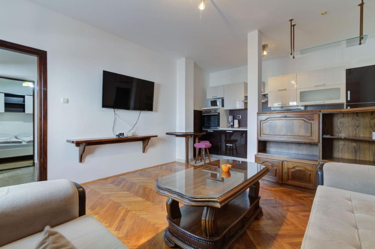 סנג' Apartments Zora מראה חיצוני תמונה