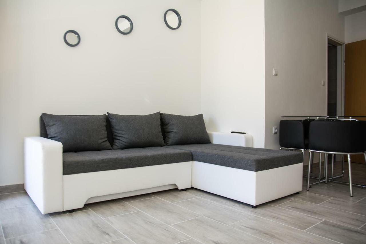 סנג' Apartments Zora מראה חיצוני תמונה