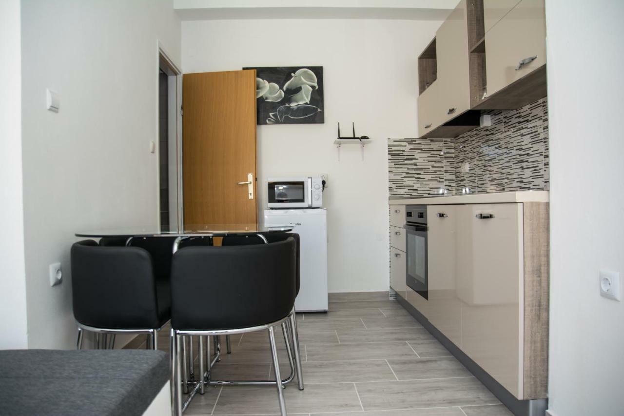 סנג' Apartments Zora מראה חיצוני תמונה
